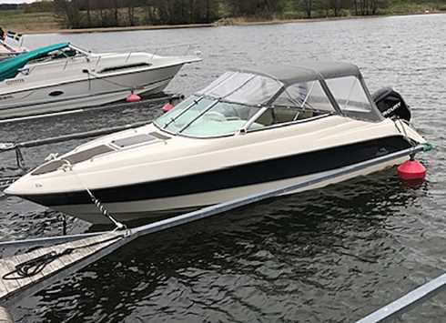 Flipper 630 DC med 115 Hk Mercury stulen i Grödinge söder om Södertälje.